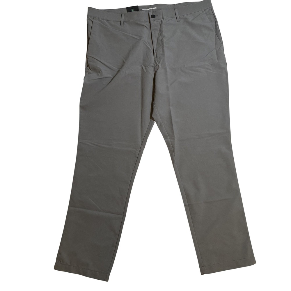 Banana Republic Mens Gray Flat Front Performance Pants 40x29 NWT 1557516